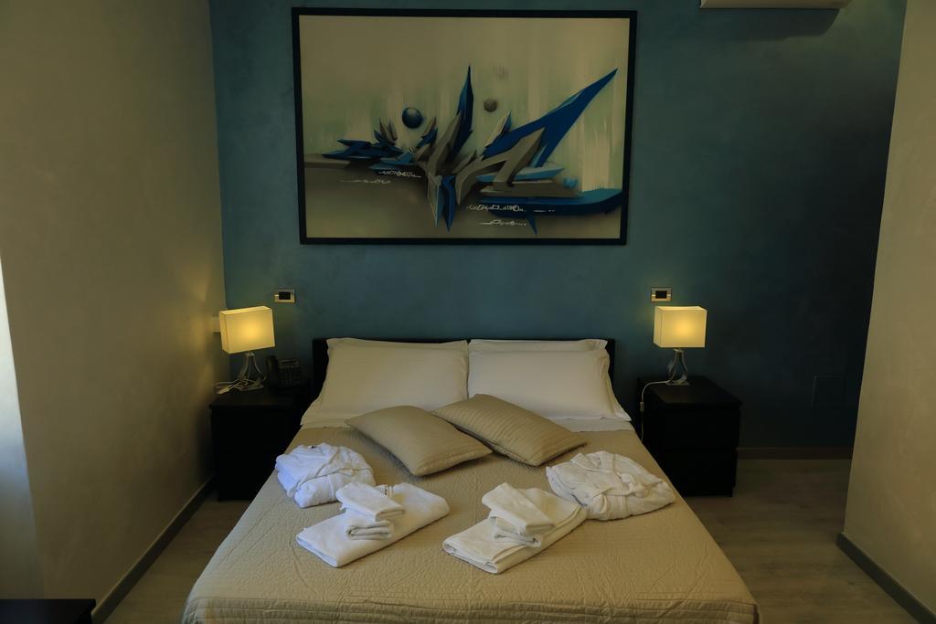 Mirko Luxury Inn Rom Exterior foto