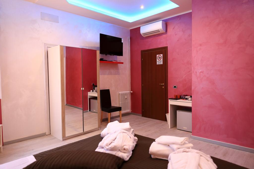 Mirko Luxury Inn Rom Exterior foto
