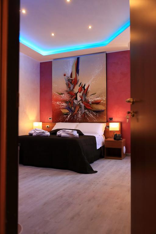 Mirko Luxury Inn Rom Exterior foto